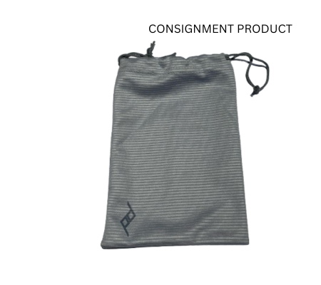 ::: USED ::: POUCH PEAK DESIGN - CONSIGNMENT