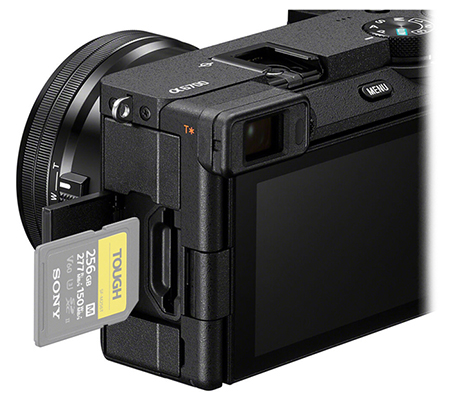 Sony Alpha A6700 kit 16-50mm f/3.5-5.6 OSS