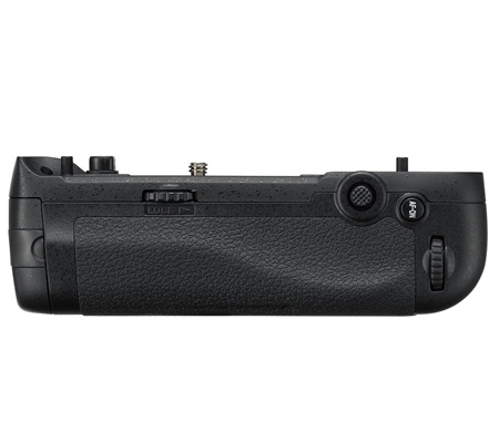 Nikon MB-D17 Battery Grip